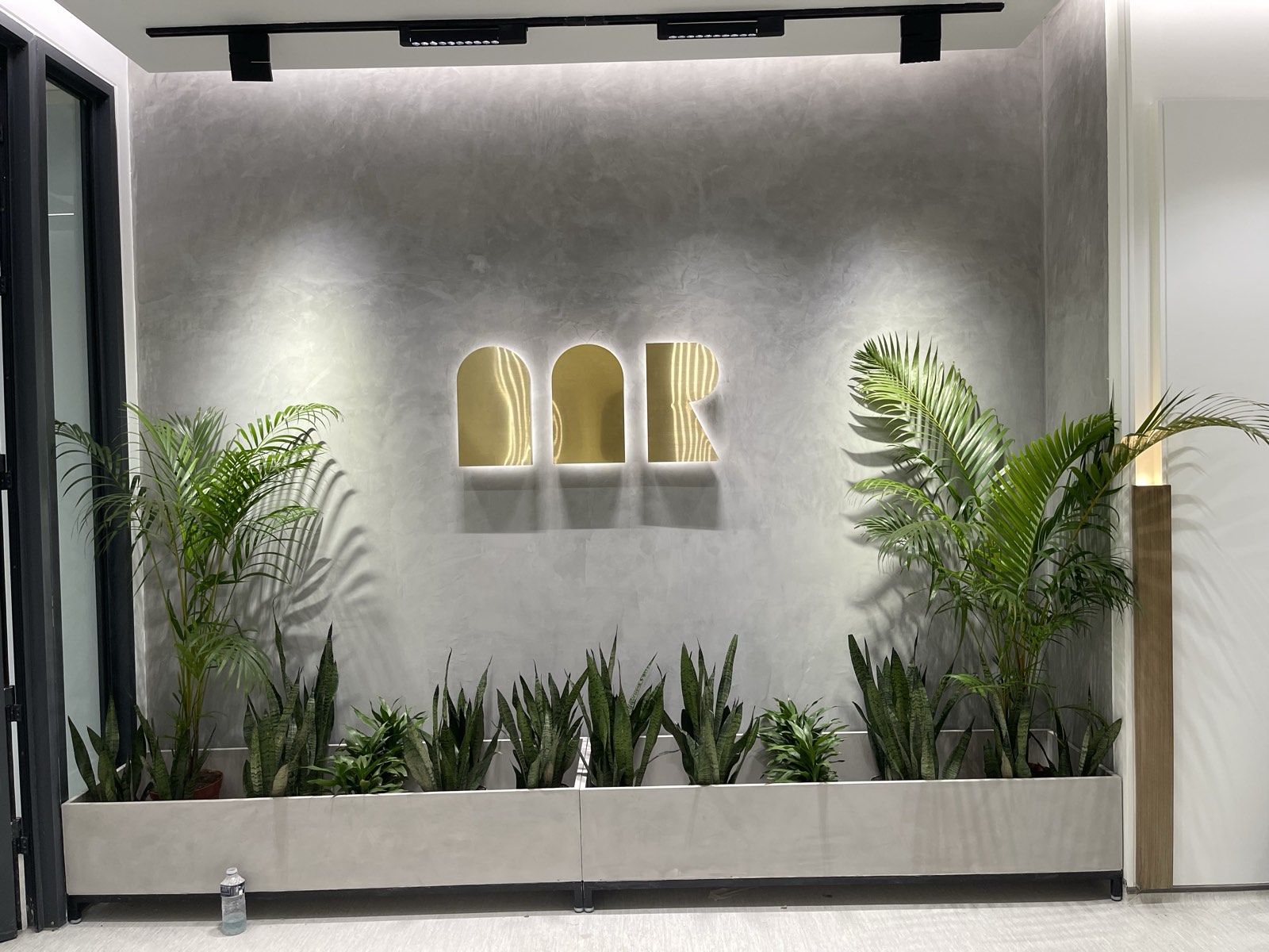 MNR Design Studio interior 4