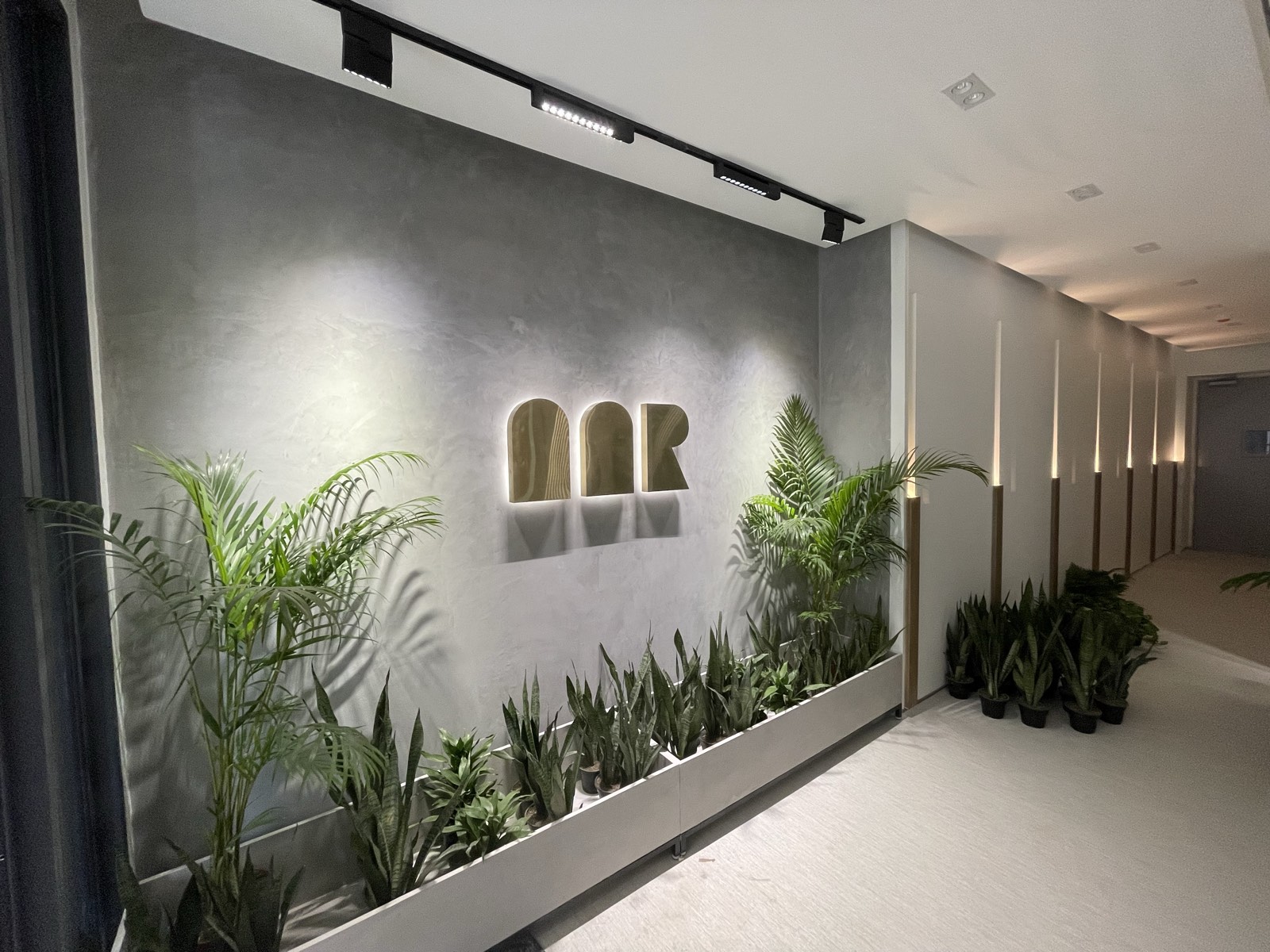 MNR Sowater — Commercial interior by Inner Texture
