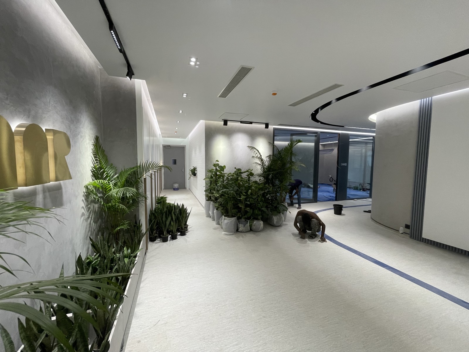 MNR Sowater interior 6